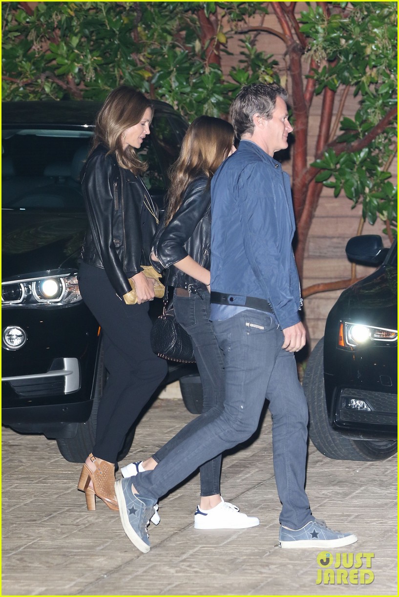 kaia gerber cindy crawford have a night out in malibu 253681559
