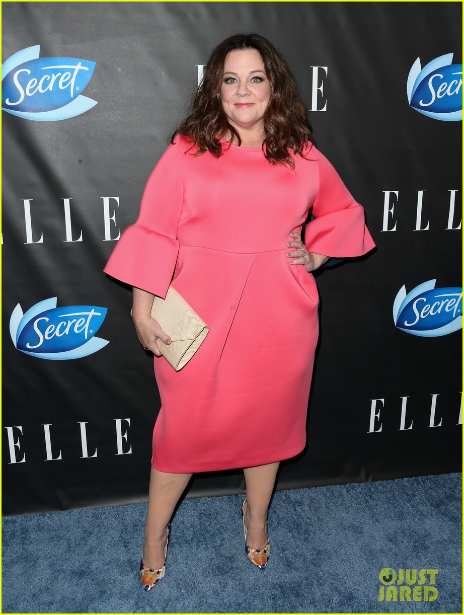 ghostbusters ladies honored at elle women in comedy event 05