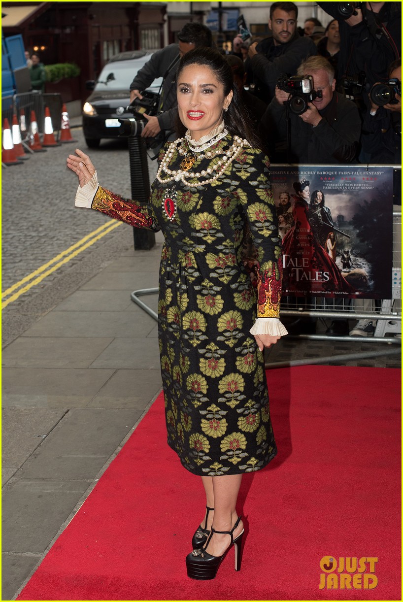 Salma Hayek Reveals Her Secret to a Happy Marriage Photo 3671224