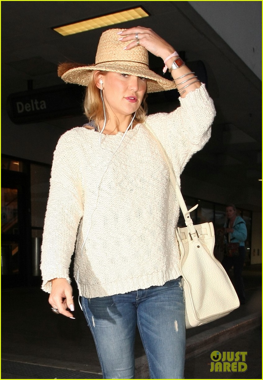 Amy Schumer Joins Kate Hudson & Goldie Hawn on Girls' Trip Photo