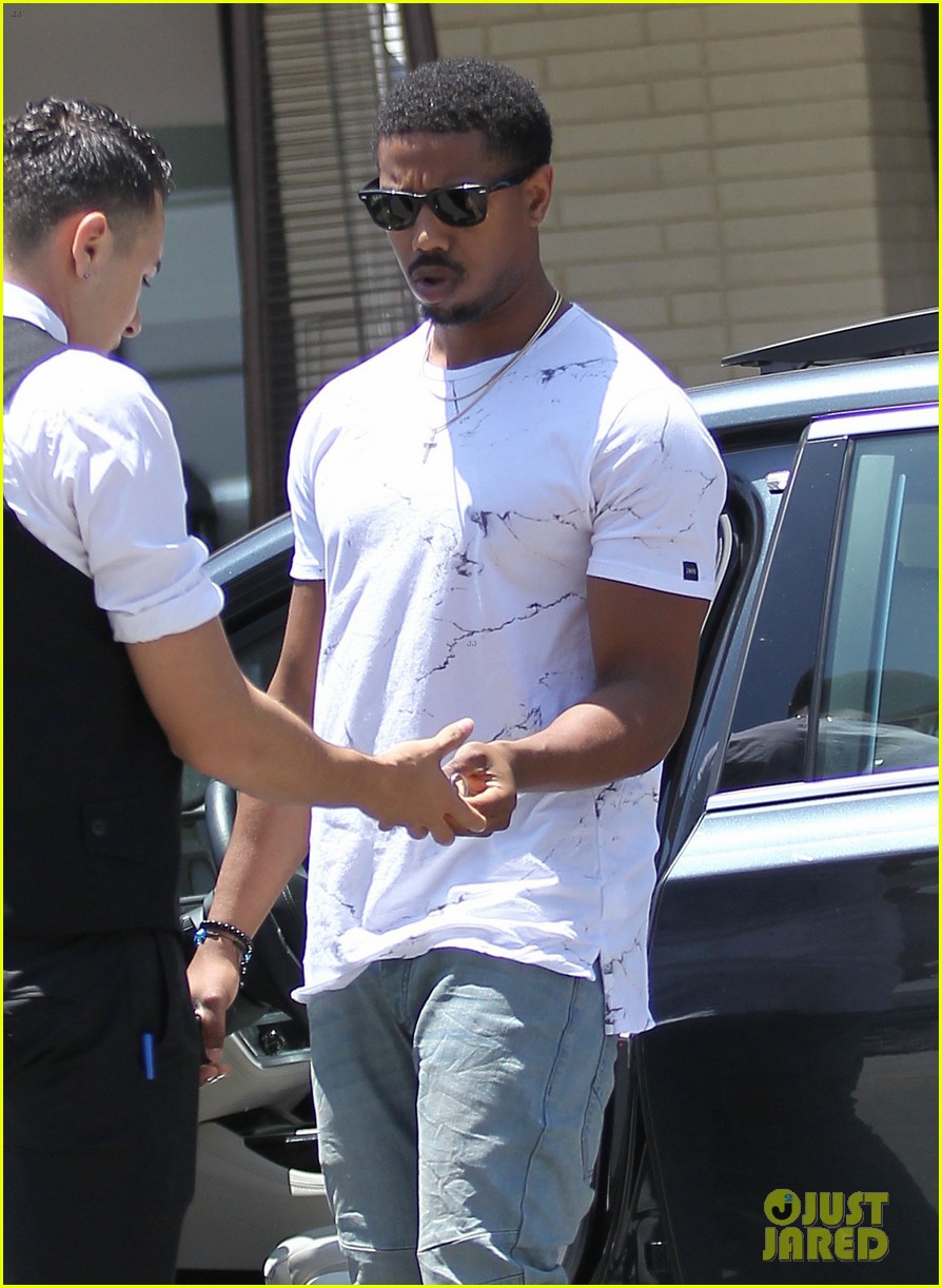 michael b jordan steps out for lunch 023672323