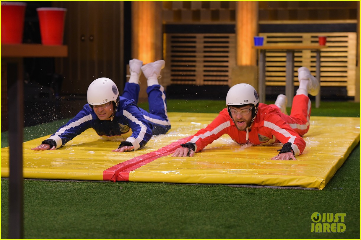 Liam Hemsworth Beats Jimmy Fallon in 