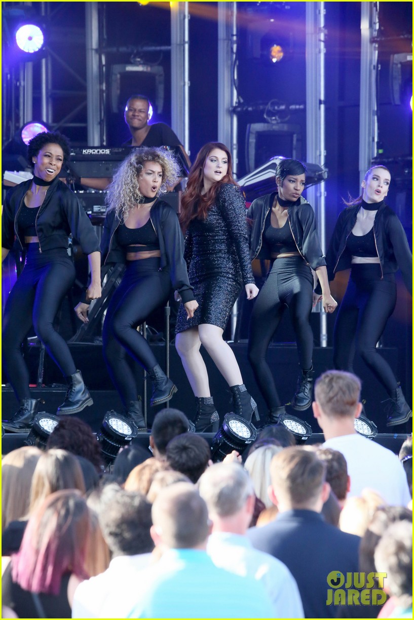 meghan trainor performs jimmy kimmel live pics blessed ig 26