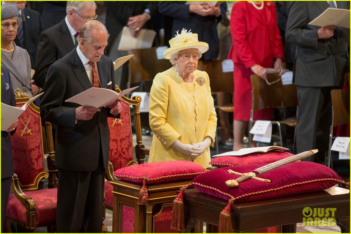 Kate Middleton & Royal Family Help Celebrate Queen Elizabeth's 90th