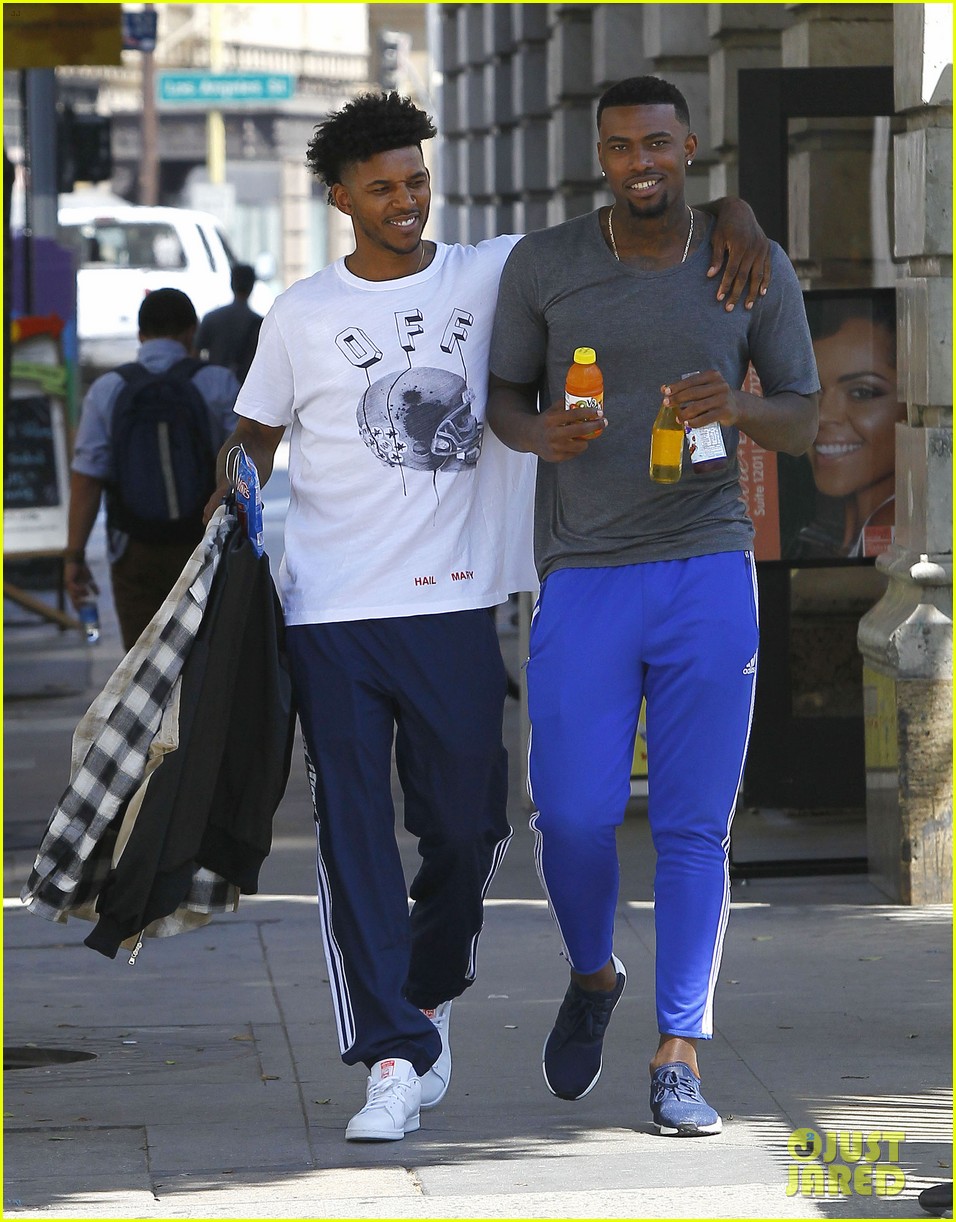 nick young shopping after iggy engagement 063689513