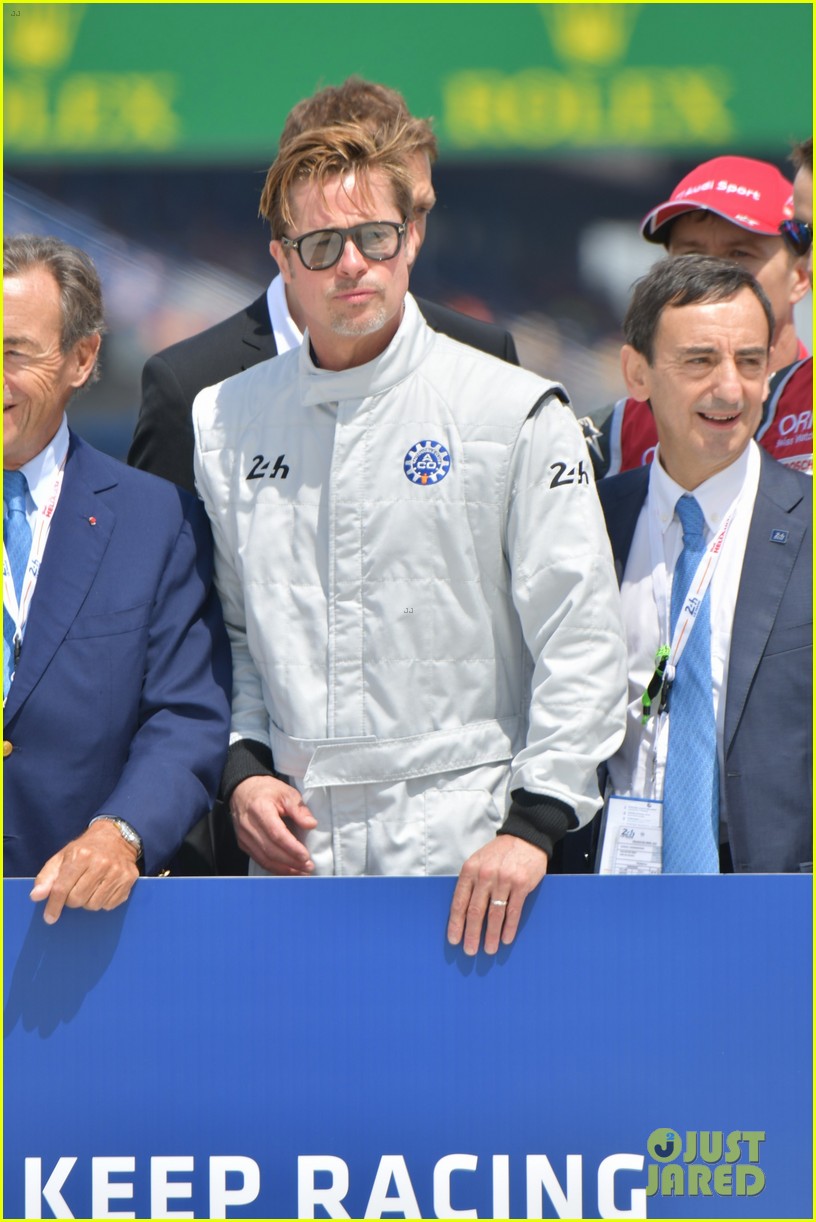 brad pitt becomes a race car driver at le mans 24 hours event 093685751