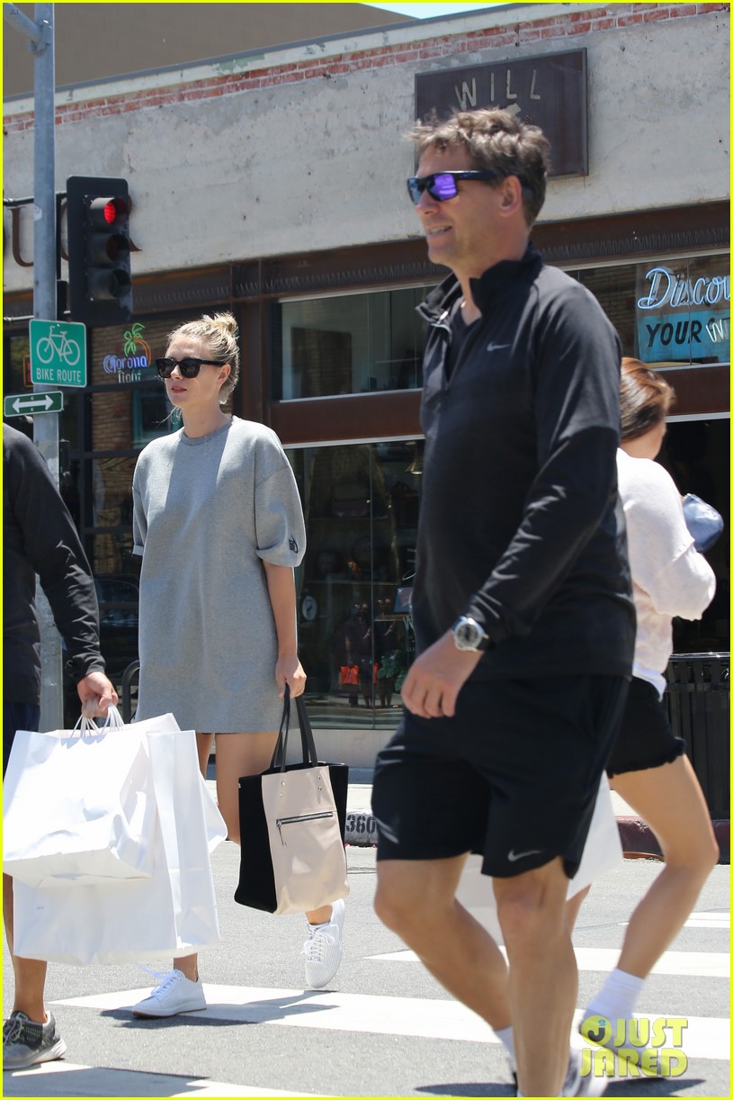 maria sharapova steps out after tennis suspension 253689053