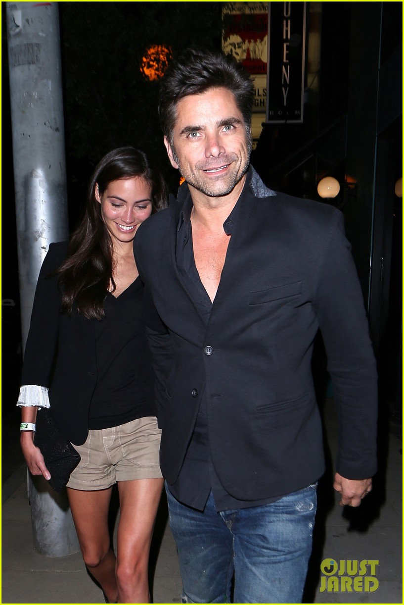 john stamos goes on hot date night with girlfriend caitlin mchugh 023684649