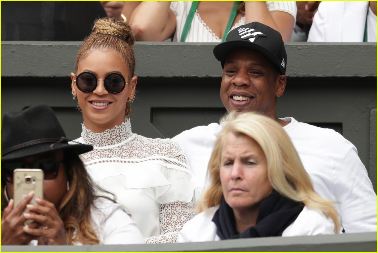 beyonce had a delayed reaction to serena williams wimbledon win 02