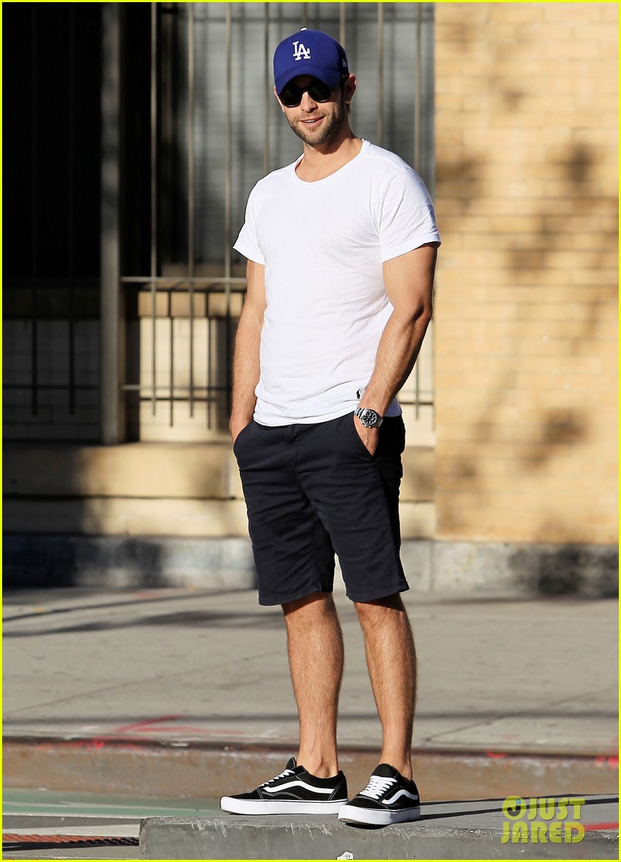 chace crawford dodgers hat nyc soho 03