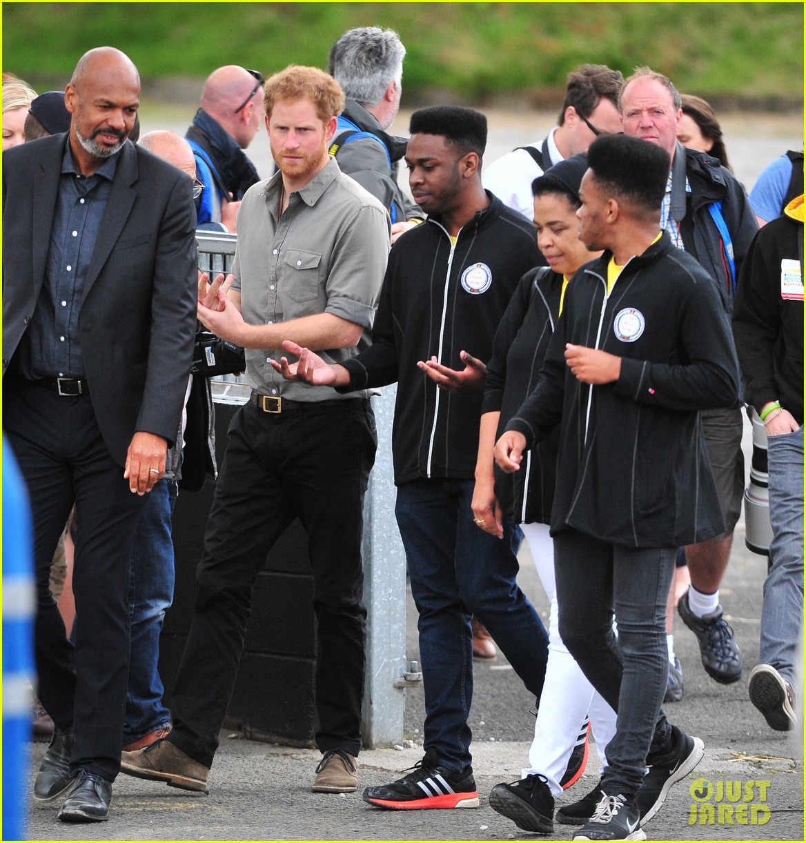 prince harry visits the blair project in support of dissadvantaged children 213699366