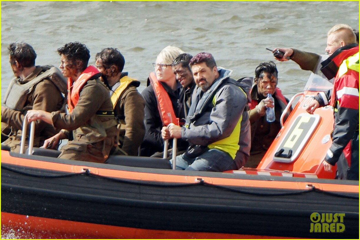 harry styles gets dirty on the set of dunkirk 09