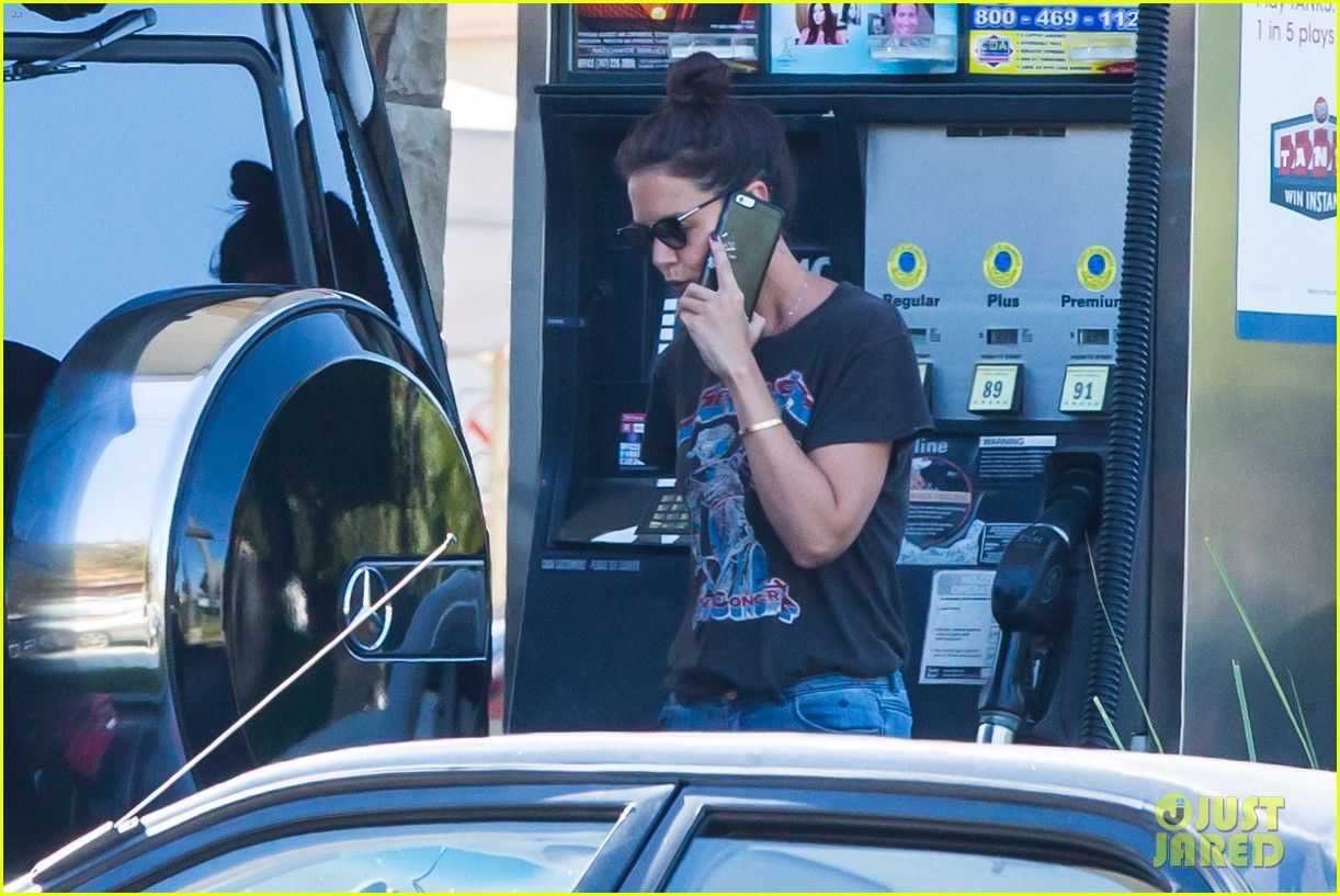 katie holmes wears a metallica shirt for casual friday outing 103708038