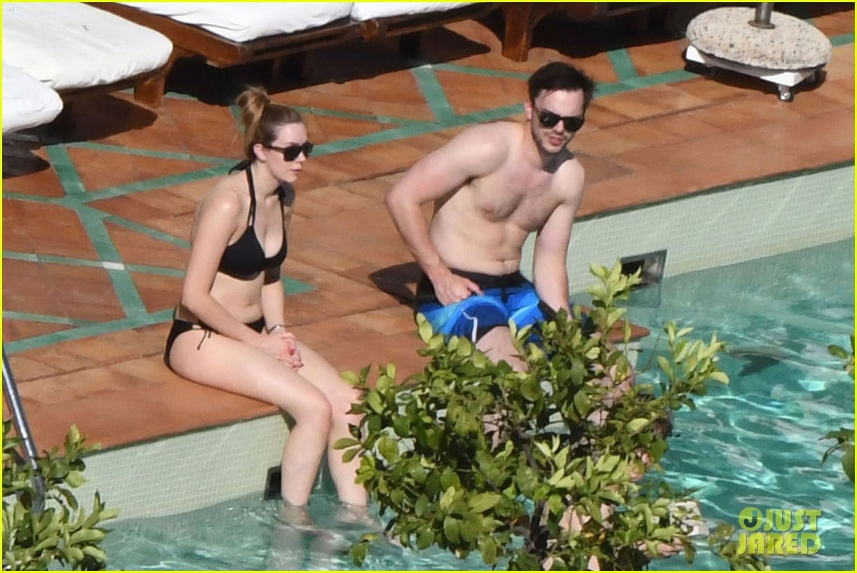 The Four Body Types, Fellow One Research - Nicholas Hoult Body Type One (BT1) Shape Pjysique
