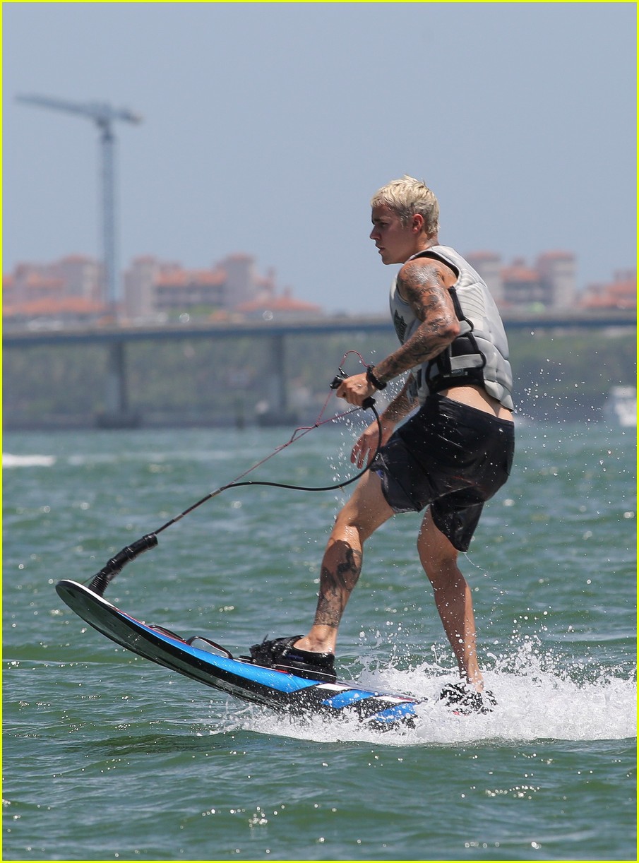 justin bieber hangs on yacht brother jaxon and female friend 263699567
