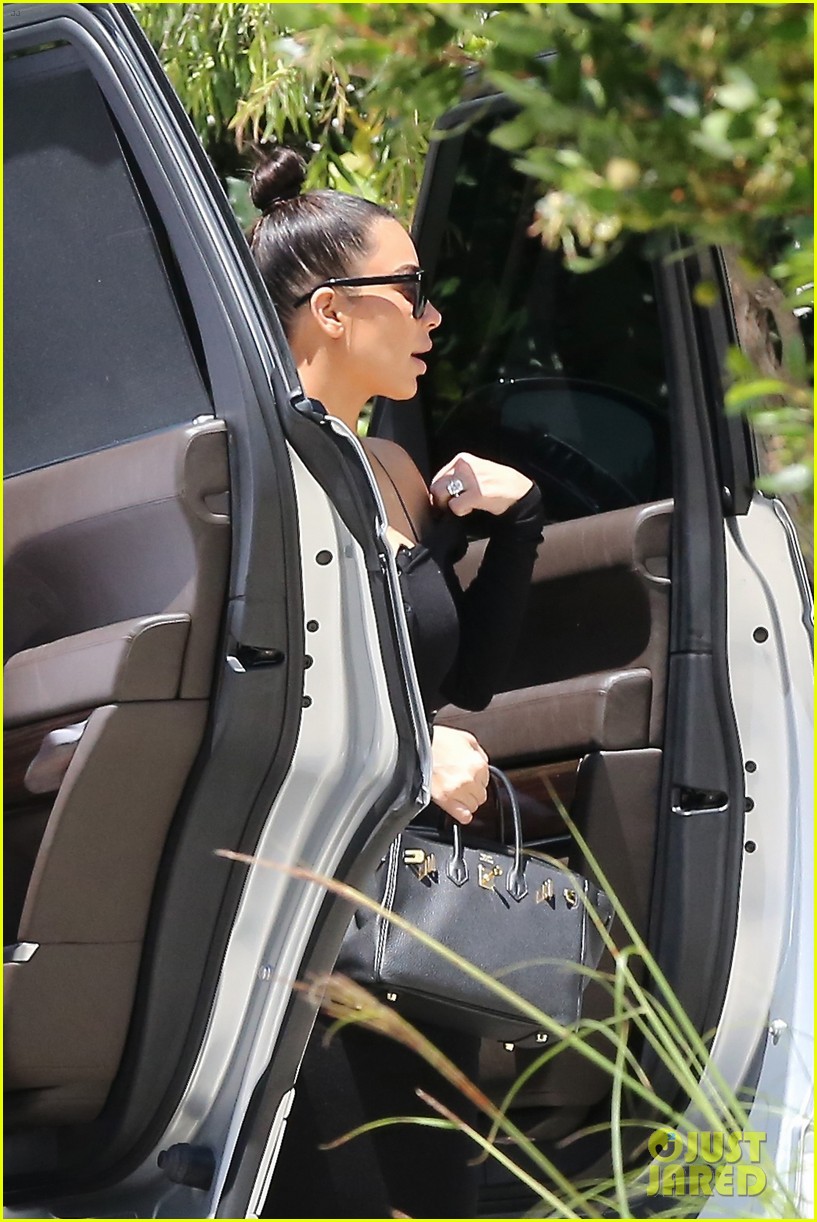 Kim Kardashian Shares Adorable Video of North & Penelope Being BFFs