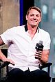 joel kinnaman reveals details about his quick wedding to wife cleo wattenstrom 05