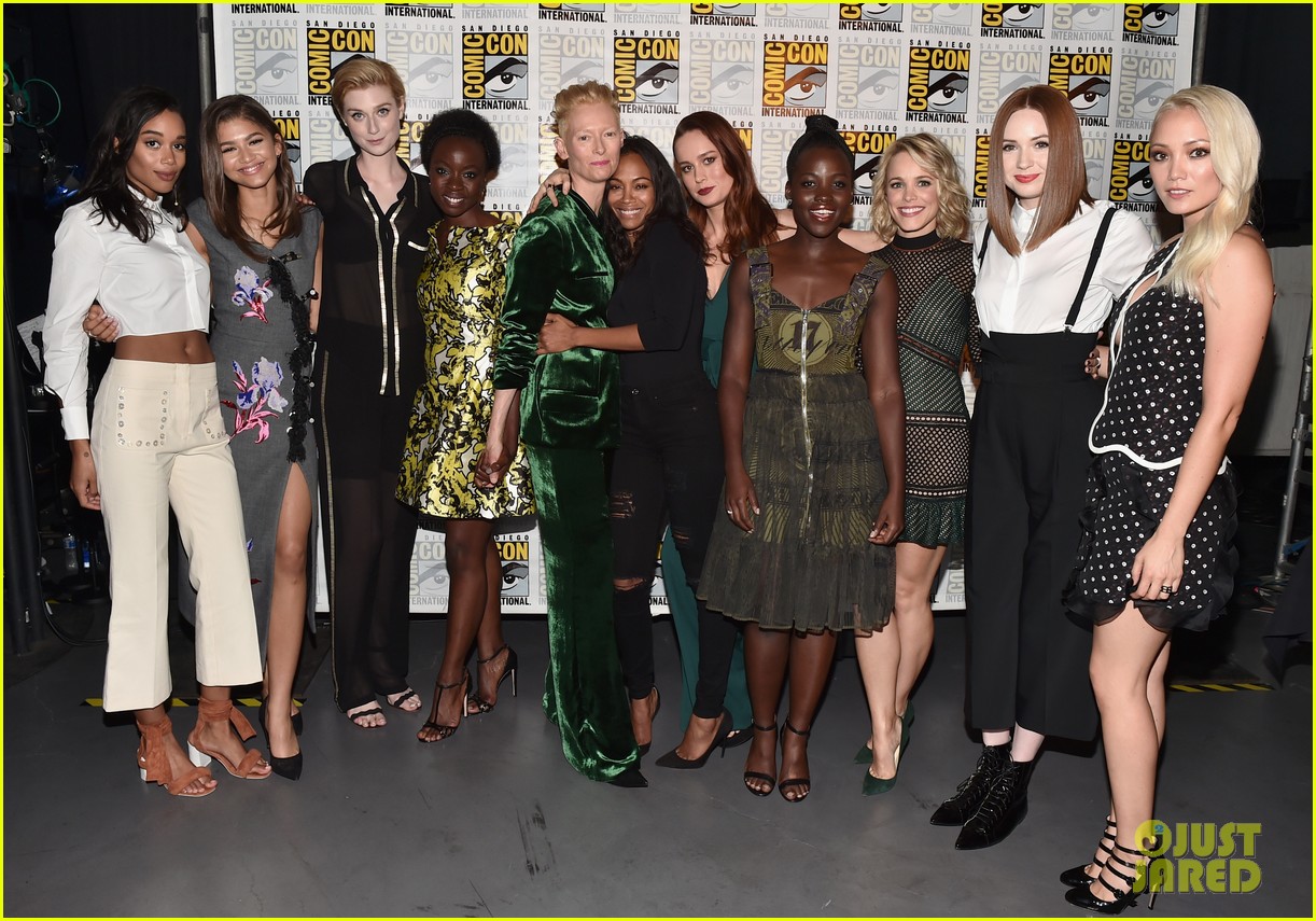 brie larson joins the women of marvel for epic comic con pic 033715737