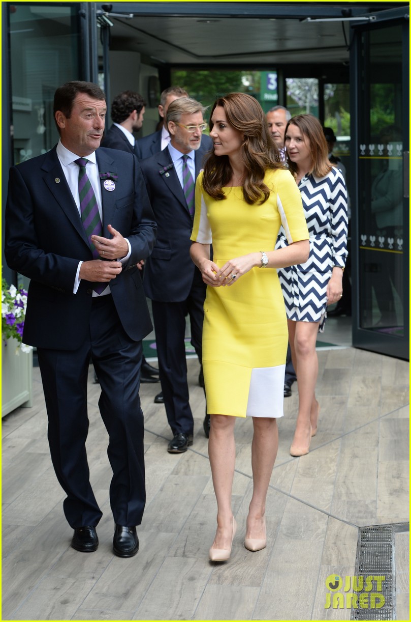 kate middleton visits wimbledon while prince william attends thistle service 113700766