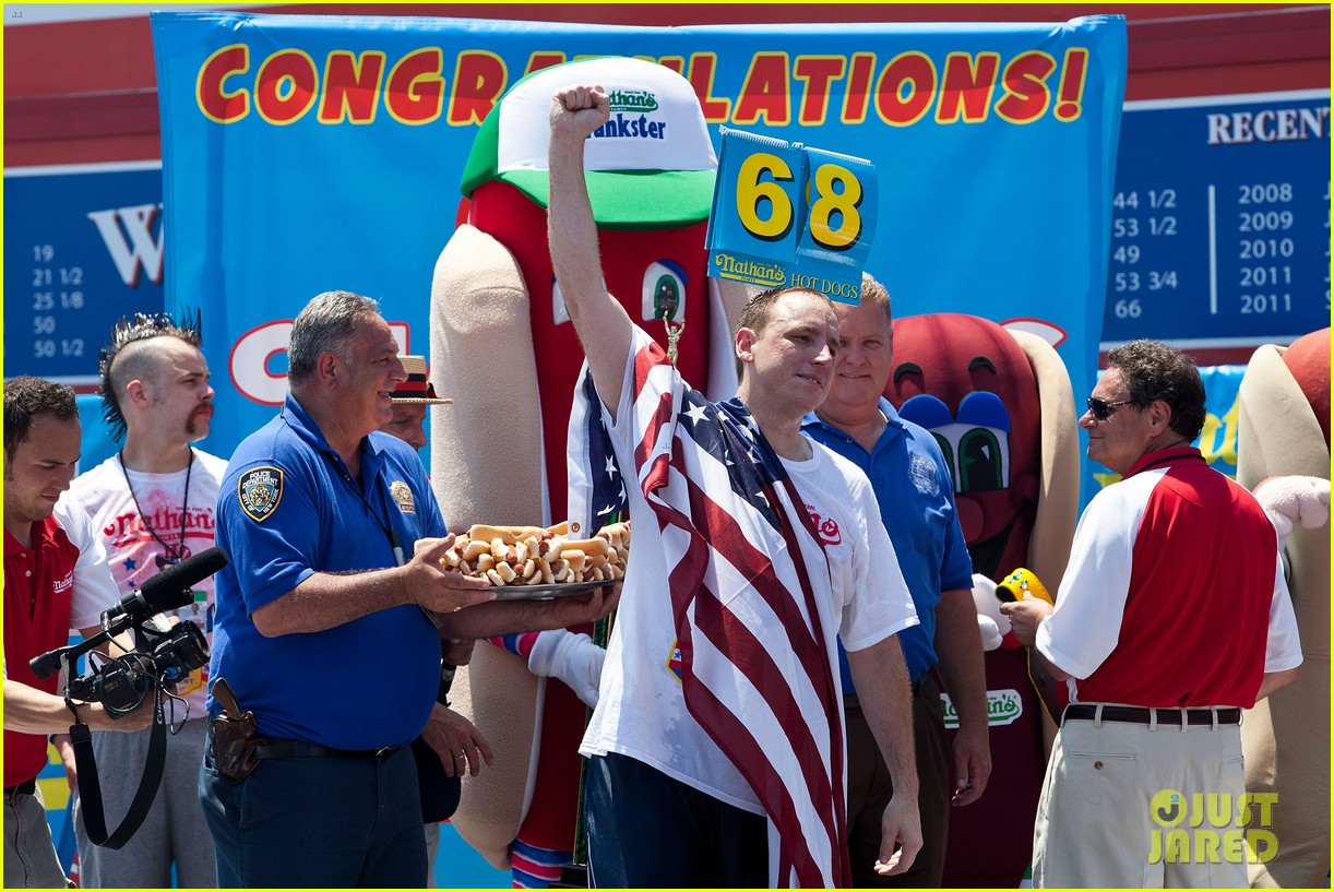 nathans hot dog eating contest celebrates 100th anniversary 093698475