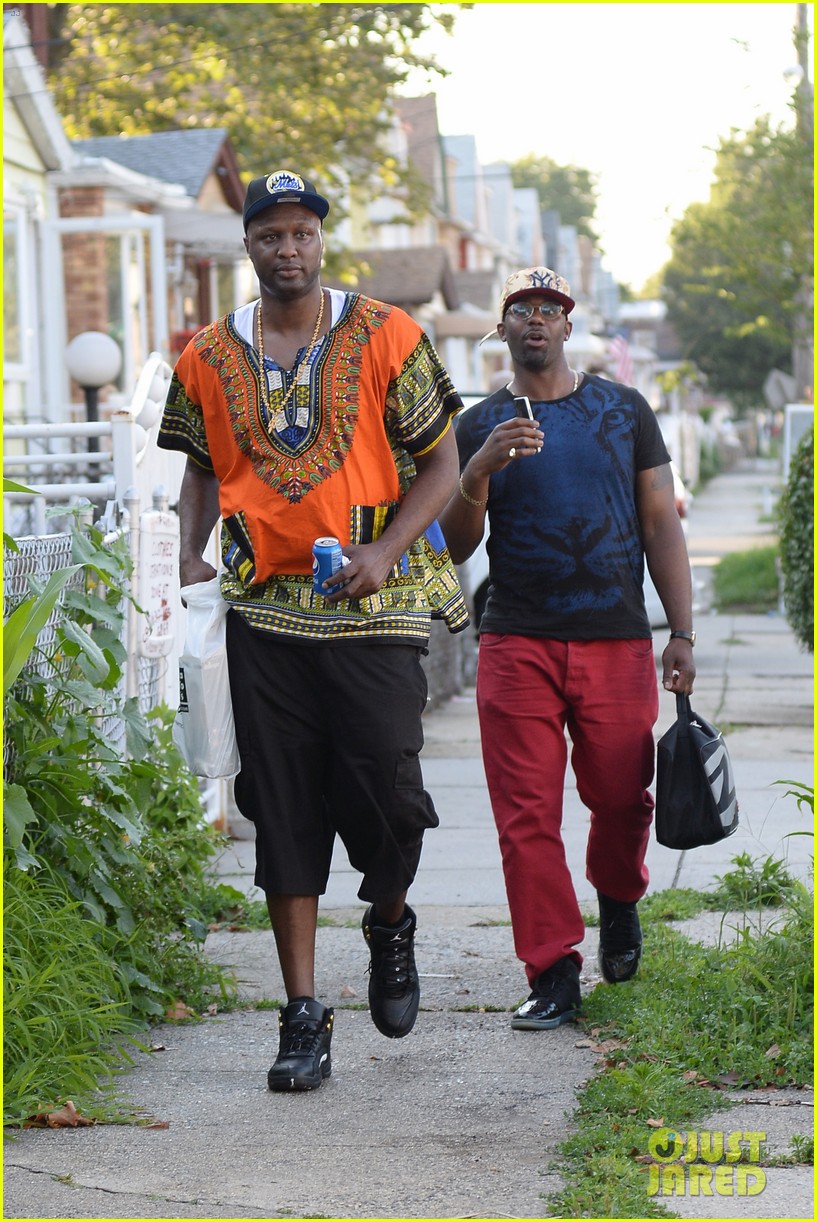 lamar odom steps out after his airplane incident 103706925