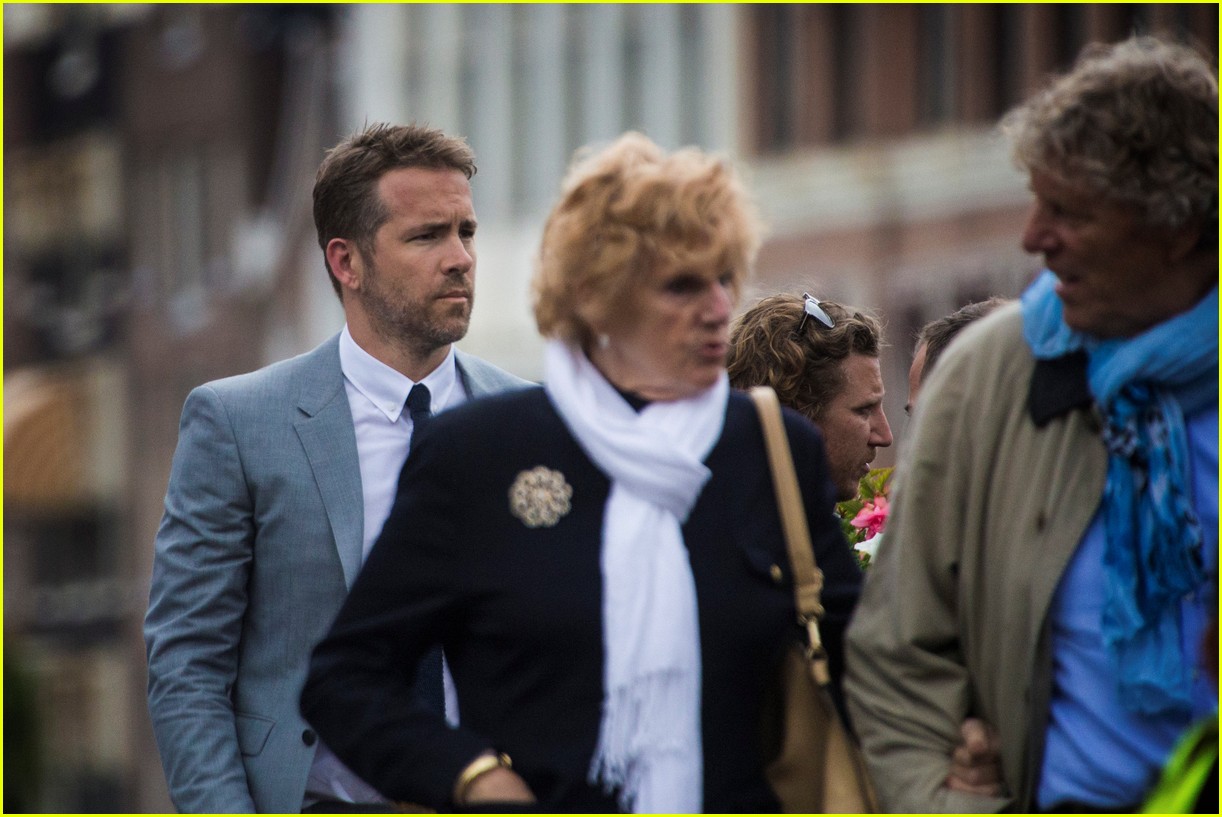 Ryan Reynolds Heads to Amsterdam to Film 'The Hitman's Bodyguard ...