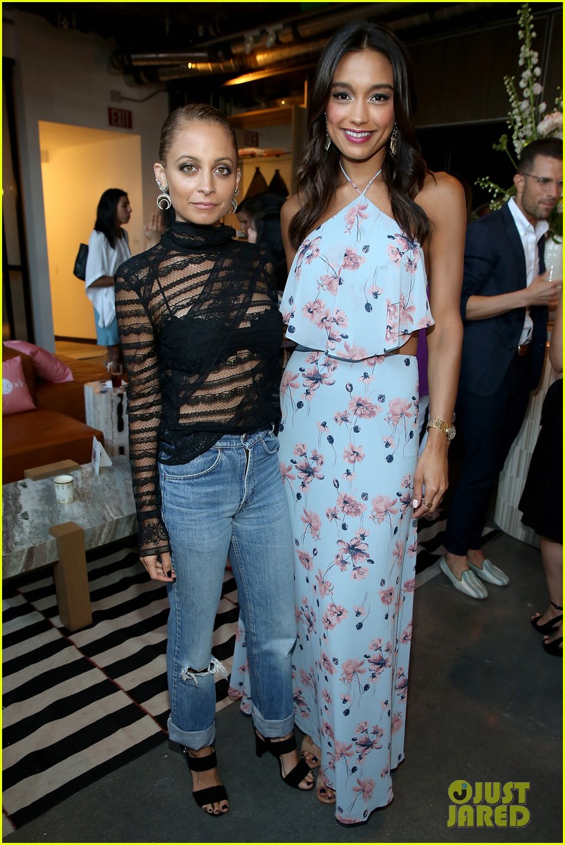 nicole richie says a bodysuit is her latest style staple 033707872