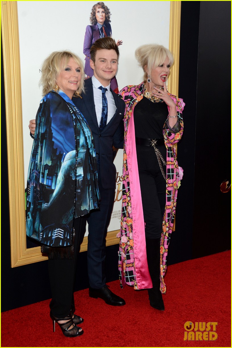 jennifer saunders joanna lumley are absolutely fabulous in nyc 043710362