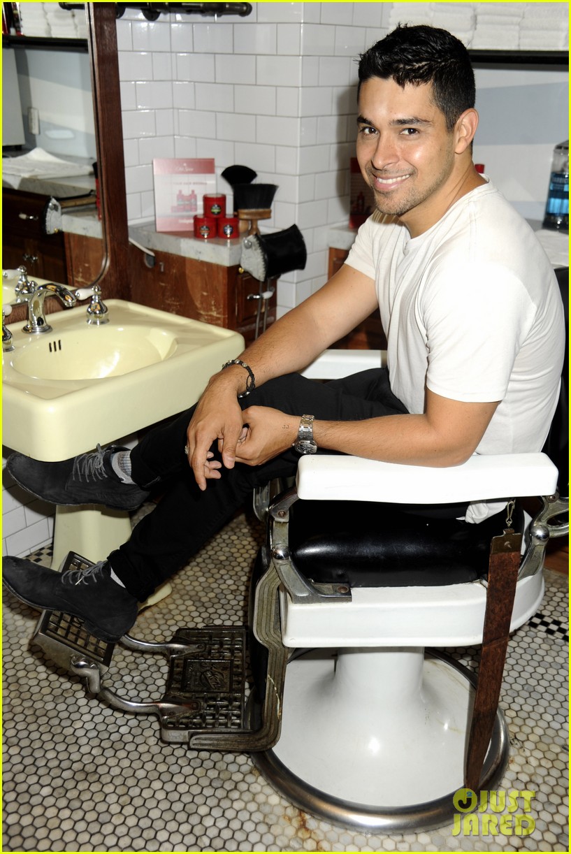 wilmer valderrama is very good after his split with demi lovato 033701579