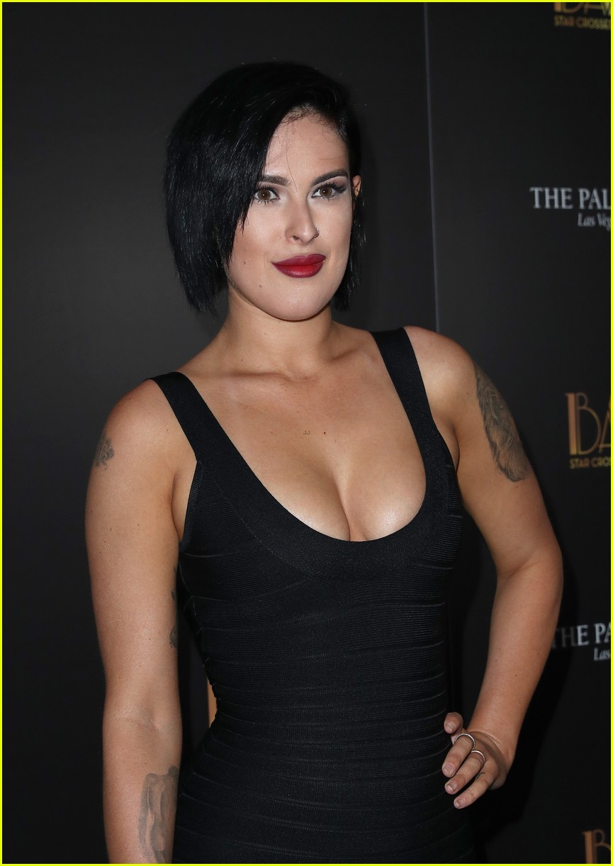 rumer willis younger sister scout releases a new song 04
