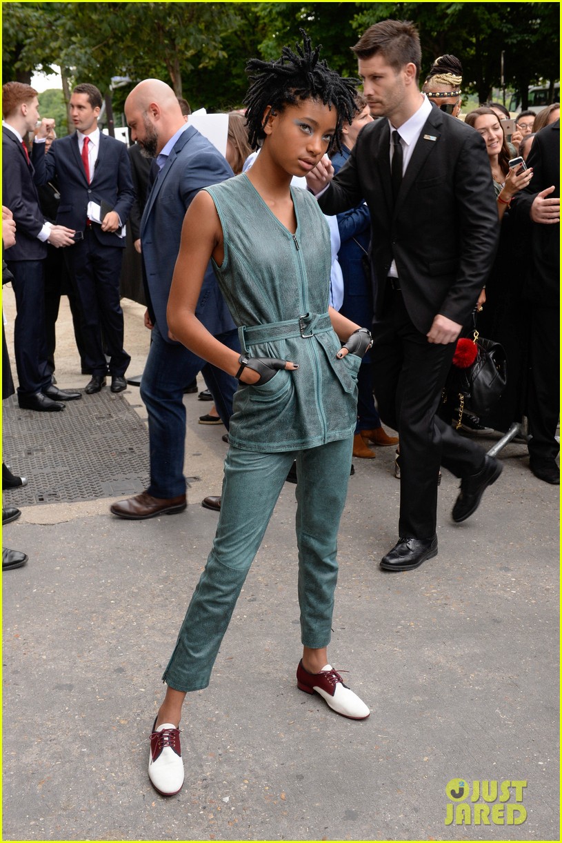 will smith willow smith chanel haute coture paris fashion week 113699396