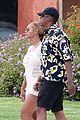 beyonce jay z hold hands boat italy 17