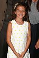 suri cruise makes rare public appearance with mom katie holmes 04