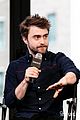 daniel radcliffe explains why hes not on social media 01