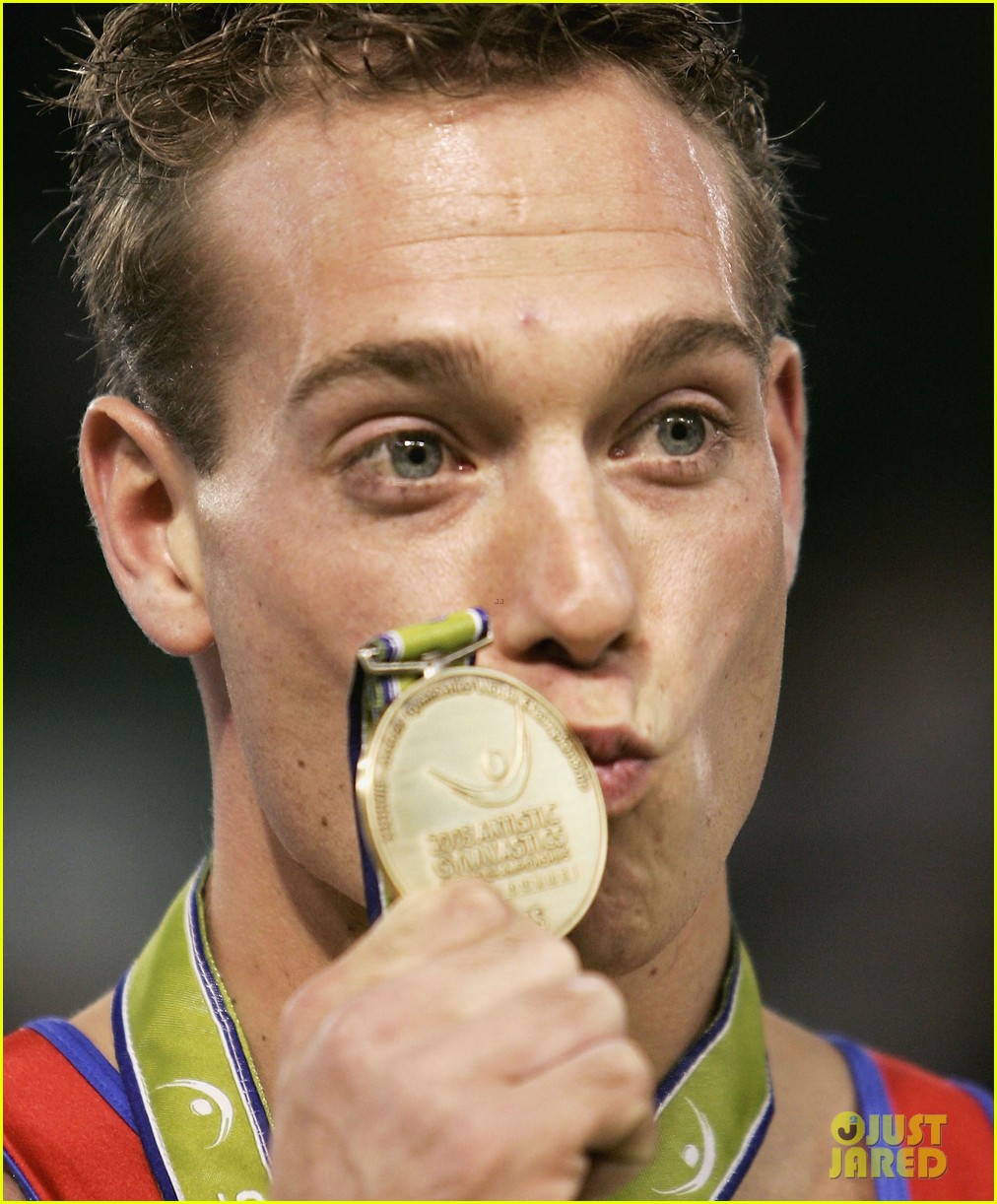 netherlands yuri van gelder kicked out of olympics for drinking 043729904