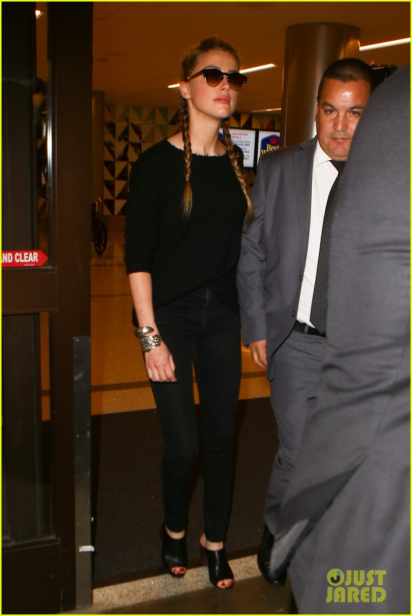 amber heard lands in los angeles for her deposition 233732702