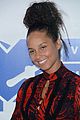 alicia keys responds to criticism over not wearing makeup at vmas 04