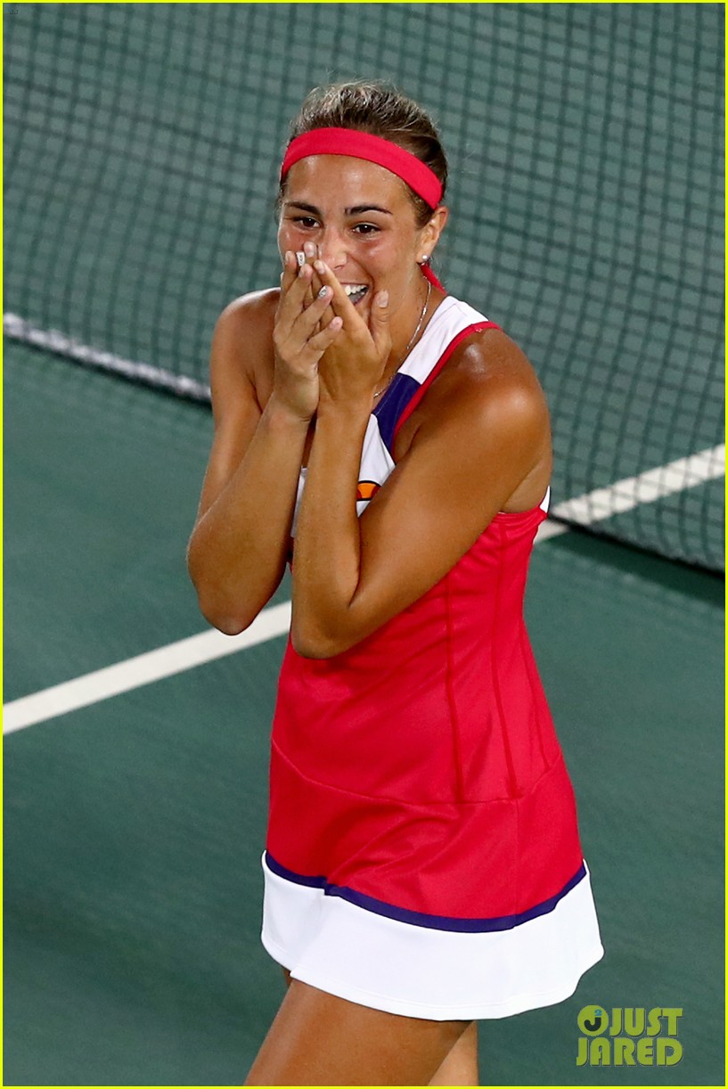 monica puig wins puerto ricos first gold medal at the rio olympics 2016 013733033