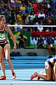 inspiring runners win rare olympic medal for sportsmanship 12