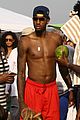 team usas olympic basketball team hang out on the beach in rio 01