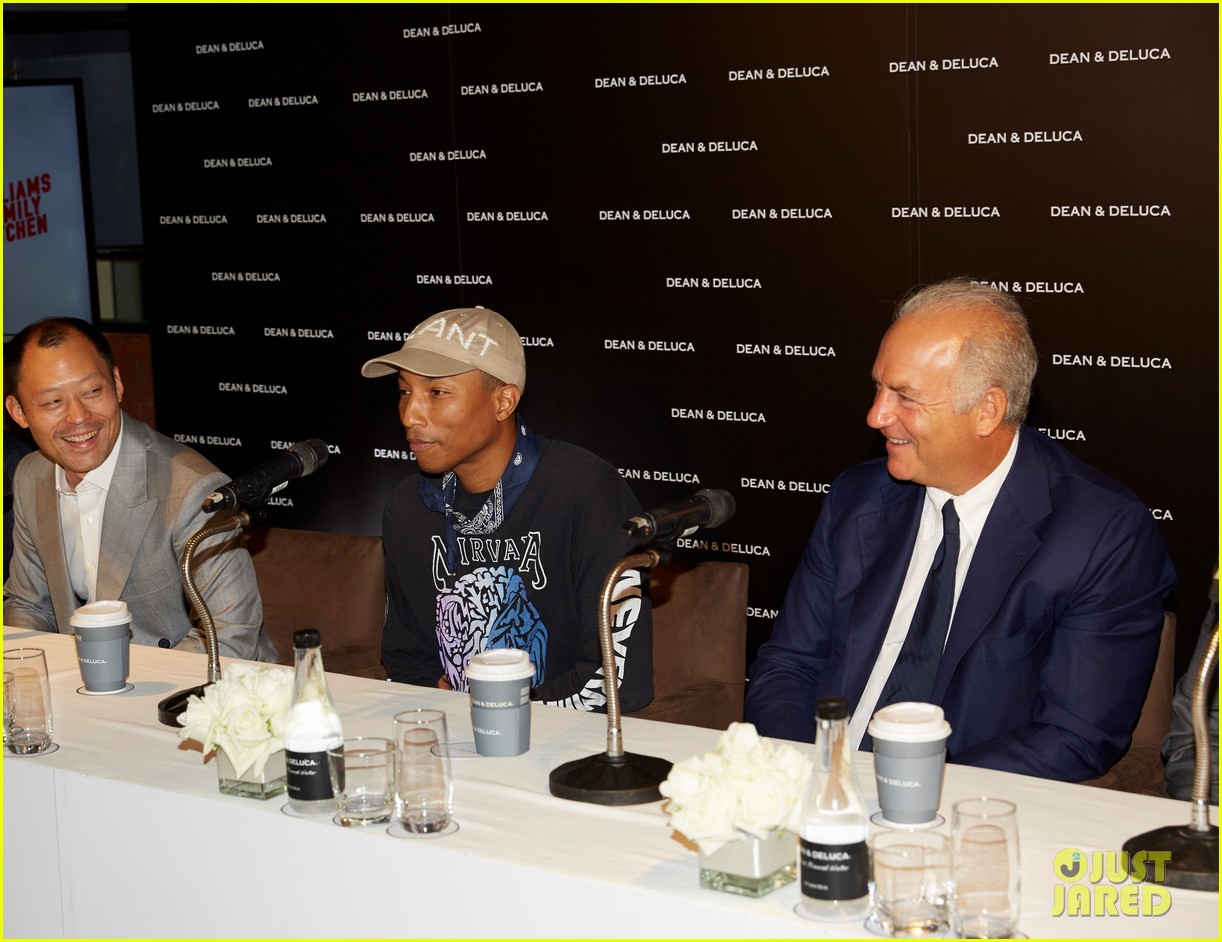 pharrell williams helps his family launch williams family kitchen line 023744700