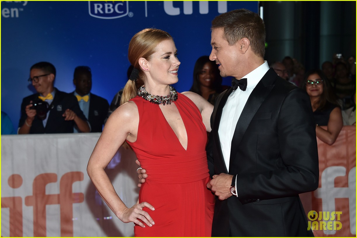 amy adams and jeremy renner premiere arrival at tiff 2016 08