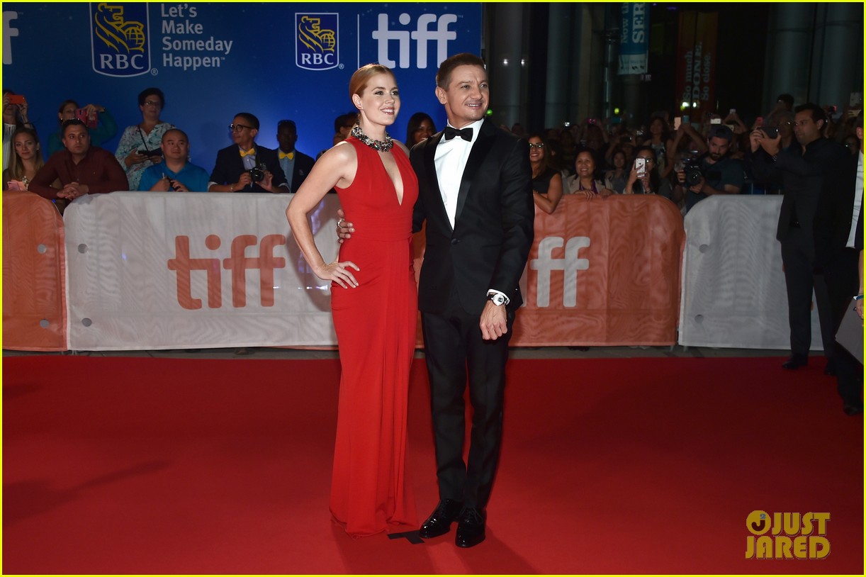 amy adams and jeremy renner premiere arrival at tiff 2016 183757922