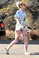miley cyrus and liam hemsworth step out separately to grab some grub in malibu 15