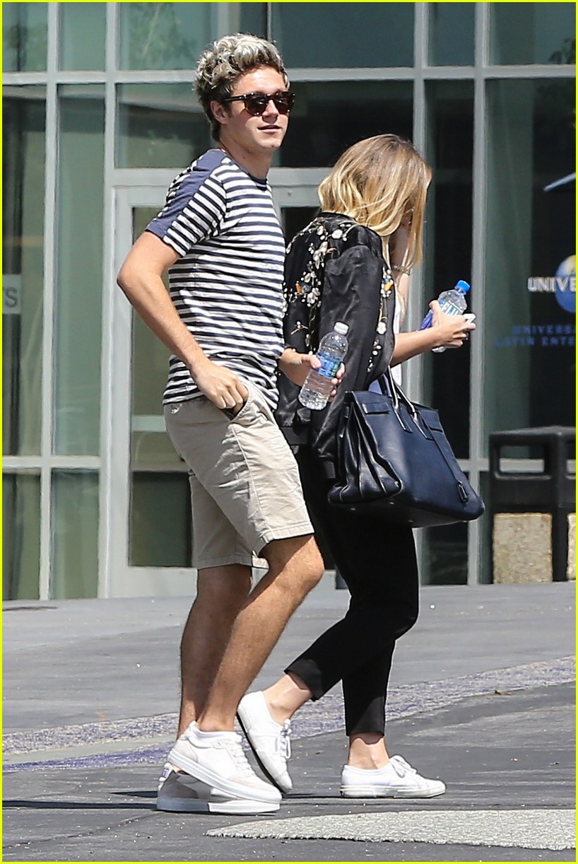niall horan steps out in beverly hills 043749770