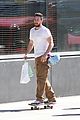 aaron taylor johnson wife sam hang with family 01