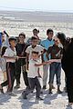 angelina jolie meets children at syrian refugee camp 25