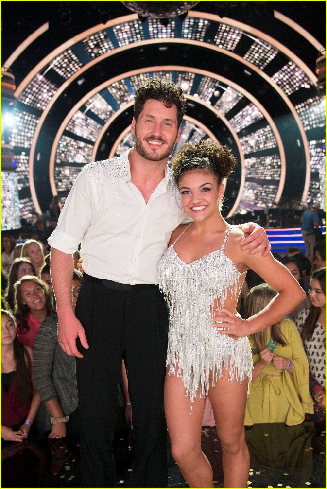 laurie hernandez dancing with the stars premiere 023757846