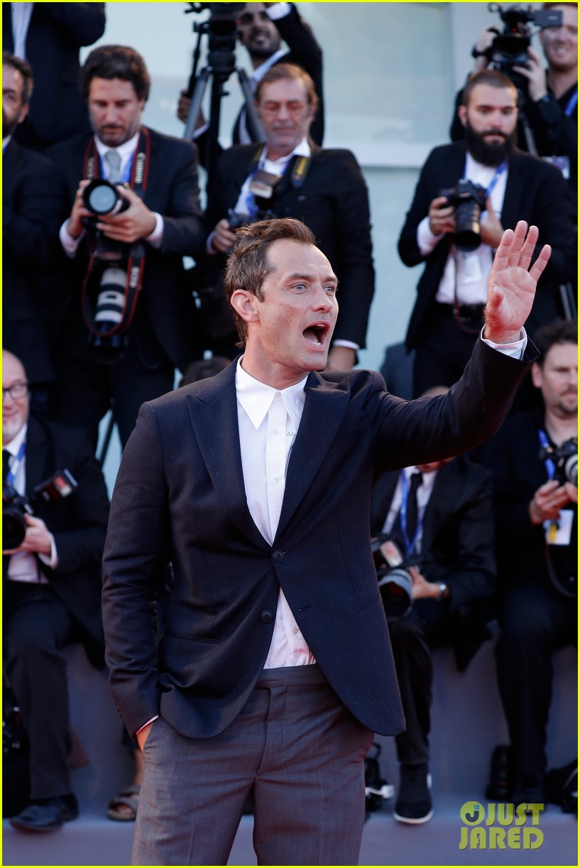 jude law the young pope venice premiere 123748584