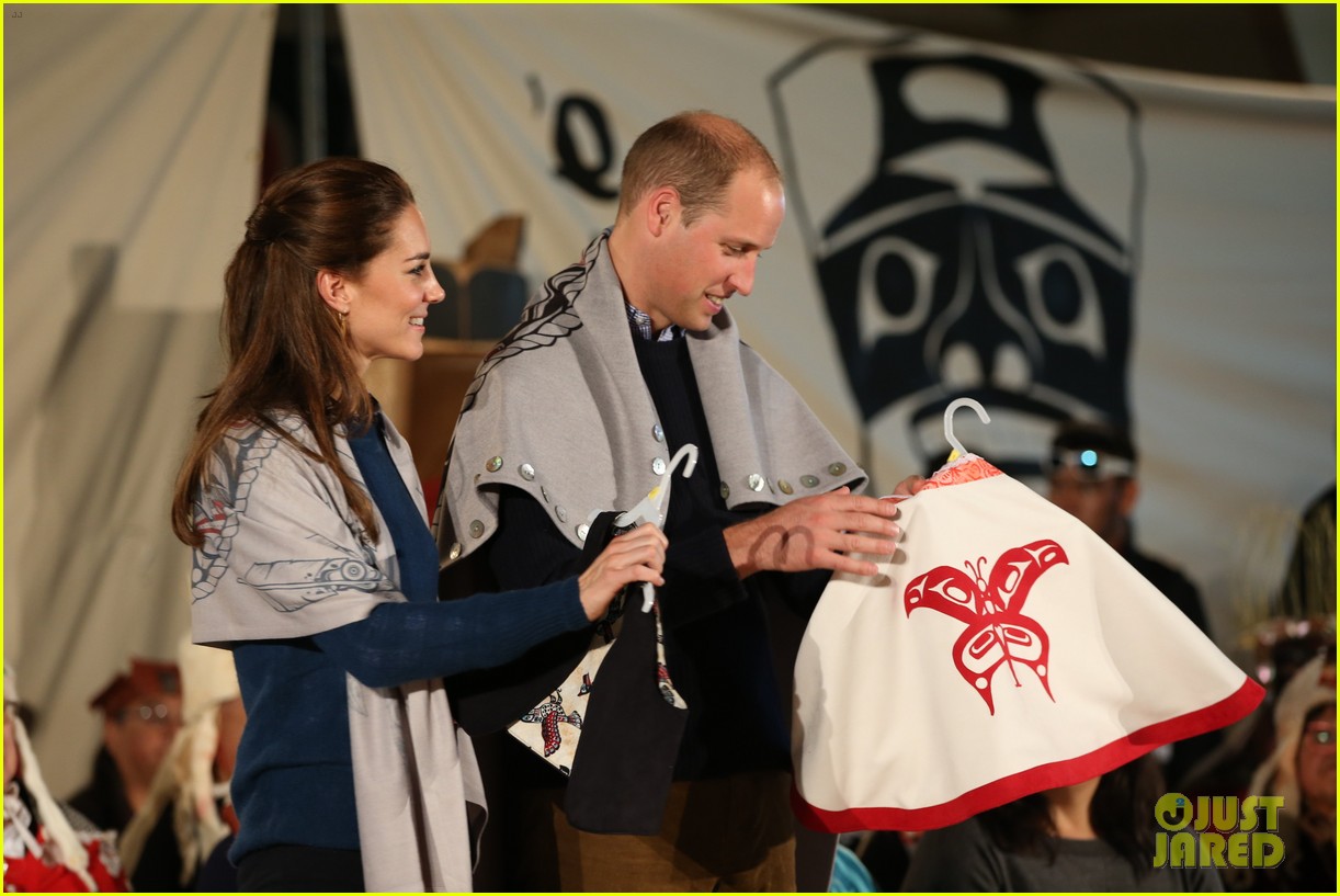 kate middleton and prince william visit a rainforest during their royal tour of canada 083770777